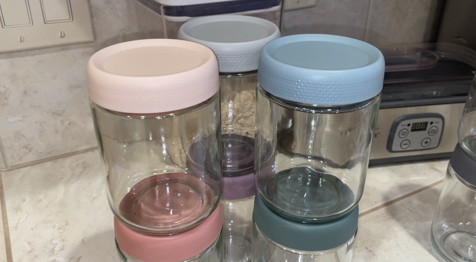 Photo example of NETANY overnight oats jars